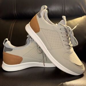 Steve madden Mens Lace Fashion Shoes P-SONNY Light Grey size 8 New Without Box